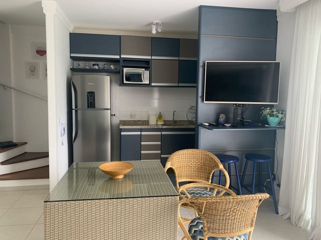 Apartamento com 80m² 2 quartos e 3 banheiros, à venda, no bairro Parque Enseada em Guarujá
