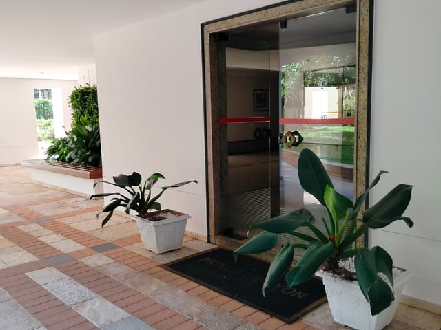 Apartamento com 100m² 3 quartos e 4 banheiros, para alugar, no bairro Indianópolis em São Paulo