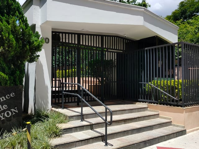 Apartamento com 100m² 3 quartos e 4 banheiros, para alugar, no bairro Indianópolis em São Paulo
