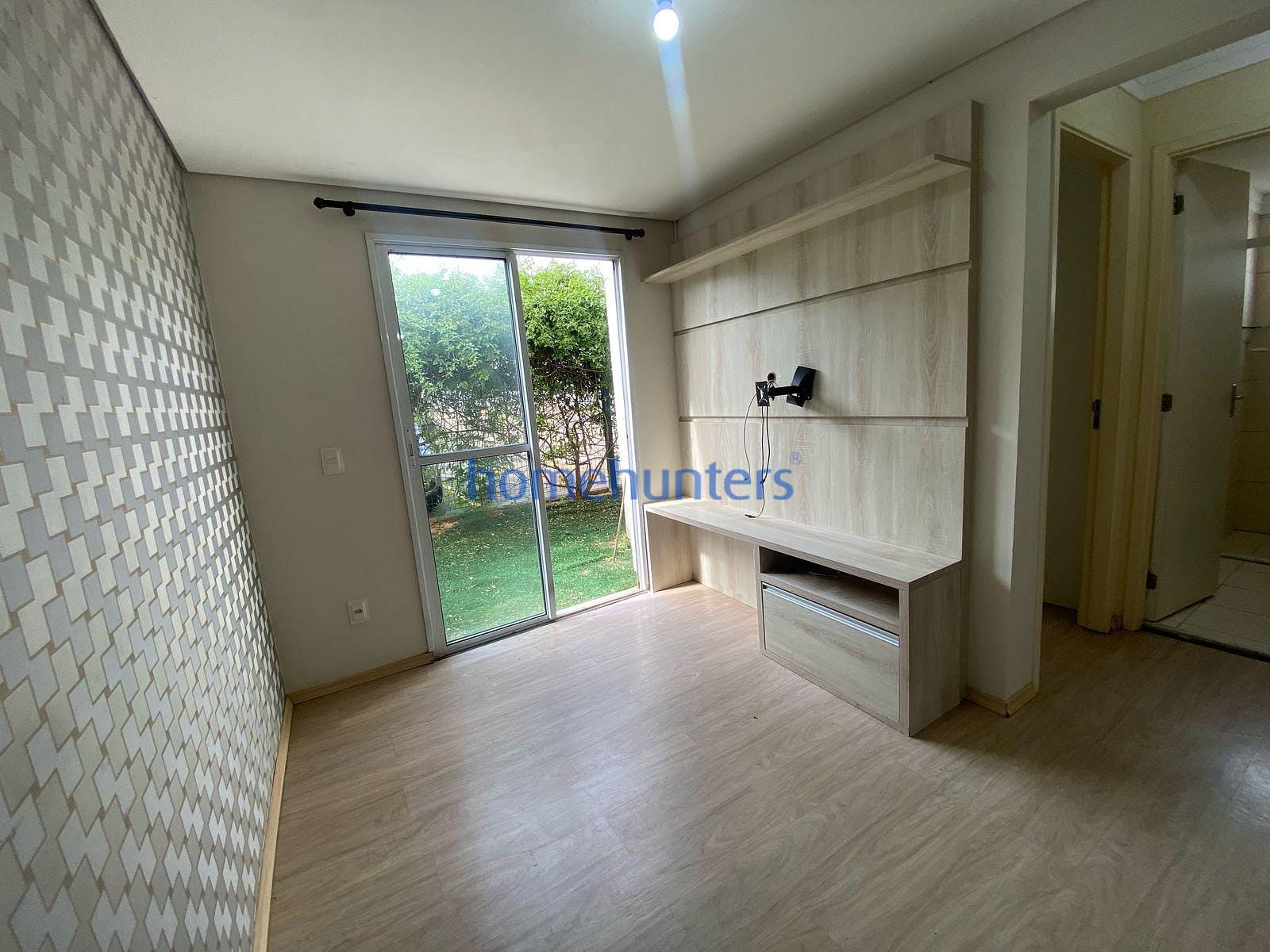Apartamento à venda com 2 quartos, 59m² - Foto 2