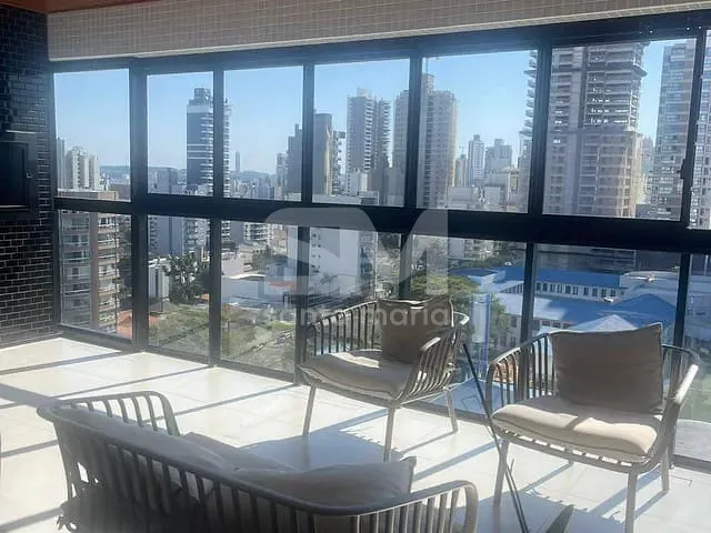Apartamento com 220m² 3 quartos e 4 banheiros, à venda, no bairro Centro em Chapecó