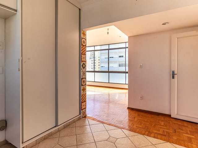 Foto do Apartamento - Charmoso e Funcional – Apartamento com 127m² no Melhor do Cambuí | Home Hunters