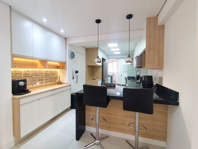 Foto do Apartamento - Apartamento Repaginado no Cambuí: 106m², 2 Suítes na Rua Maria Monteiro | Home Hunters