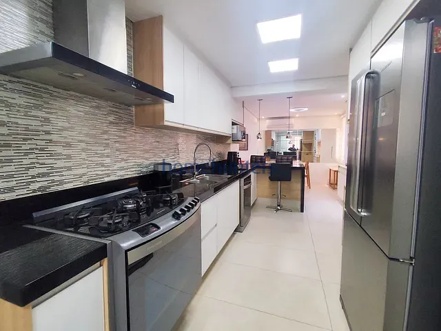 Apartamento com 134m² 3 quartos e 2 banheiros, à venda, no bairro Cambuí em Campinas