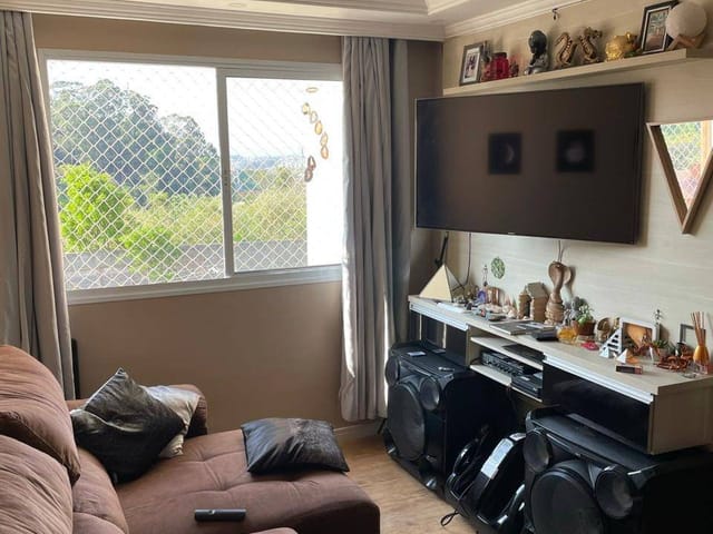 Apartamento com 50m² 2 quartos e 1 banheiro, à venda, no bairro Jardim Helena em Carapicuíba
