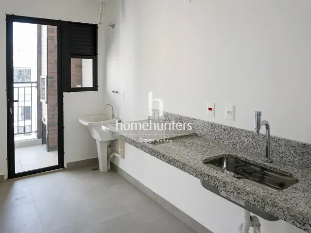 Apartamento com 65m² 2 quartos e 1 banheiro, à venda, no bairro Swiss Park em Campinas