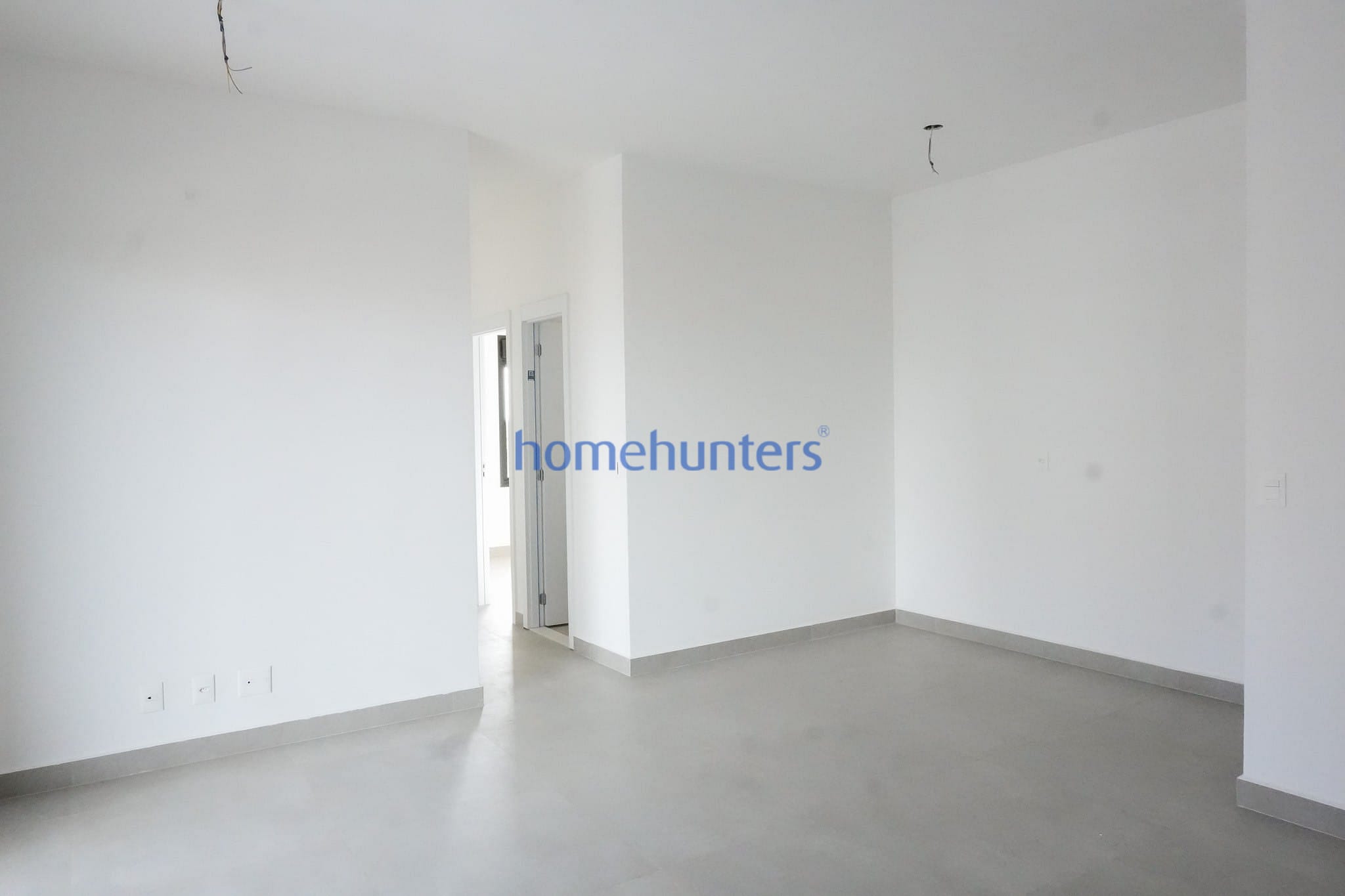 Apartamento à venda com 3 quartos, 76m² - Foto 2