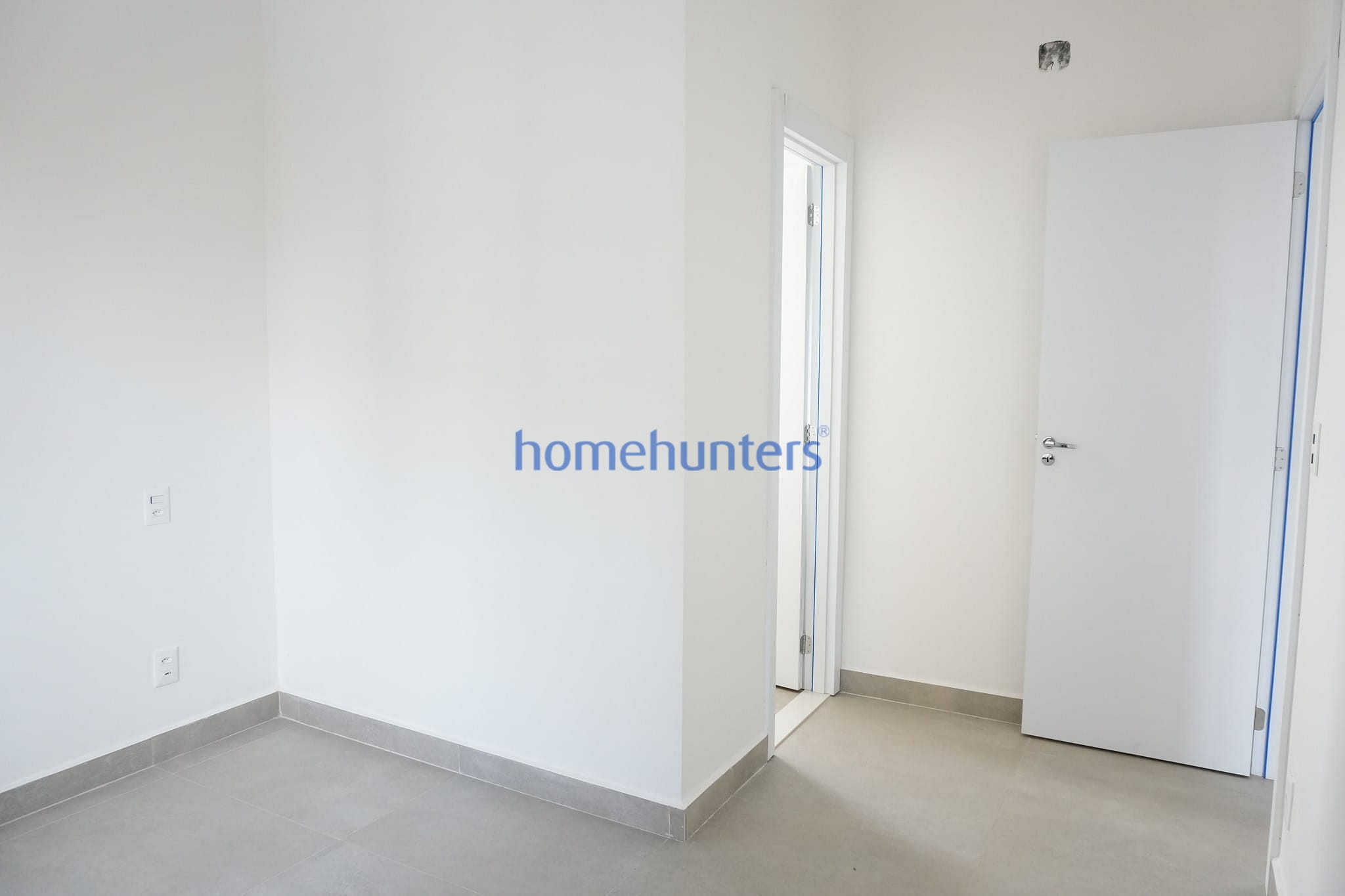 Apartamento à venda com 3 quartos, 76m² - Foto 11