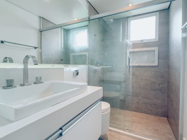 Foto do Apartamento - Apartamento tipo para venda em Moema com 3 quartos, sendo 3 suítes, 143m² | Correteria Imóveis