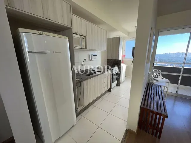 Apartamento 2 quartos e 2 banheiros, para alugar, no bairro Aurora em Londrina