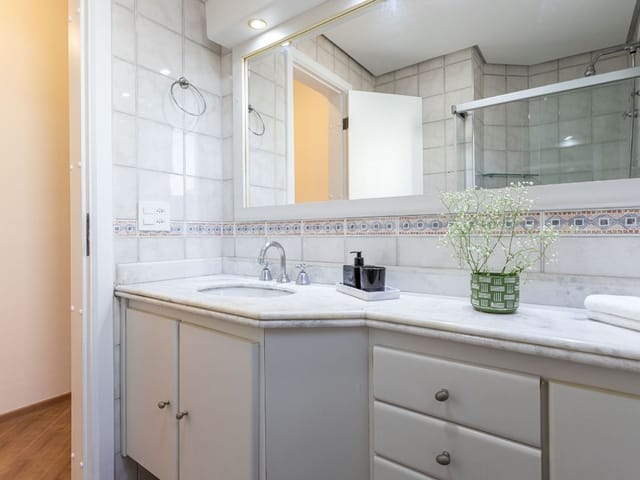 Apartamento com 152m² 4 quartos e 3 banheiros, à venda, no bairro Vila Clementino em São Paulo