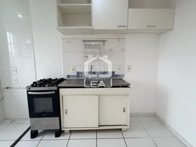 Apartamento com 50m² 2 quartos e 1 banheiro, para alugar, no bairro Parque Reboucas em São Paulo