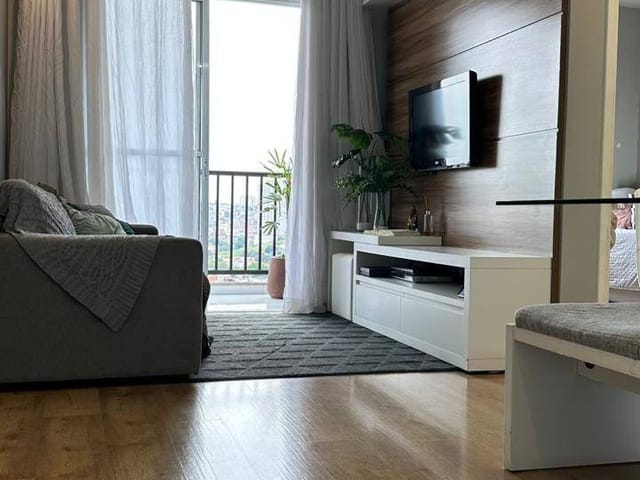 Apartamento 2 quartos e 2 banheiros, à venda, no bairro Umuarama em Osasco