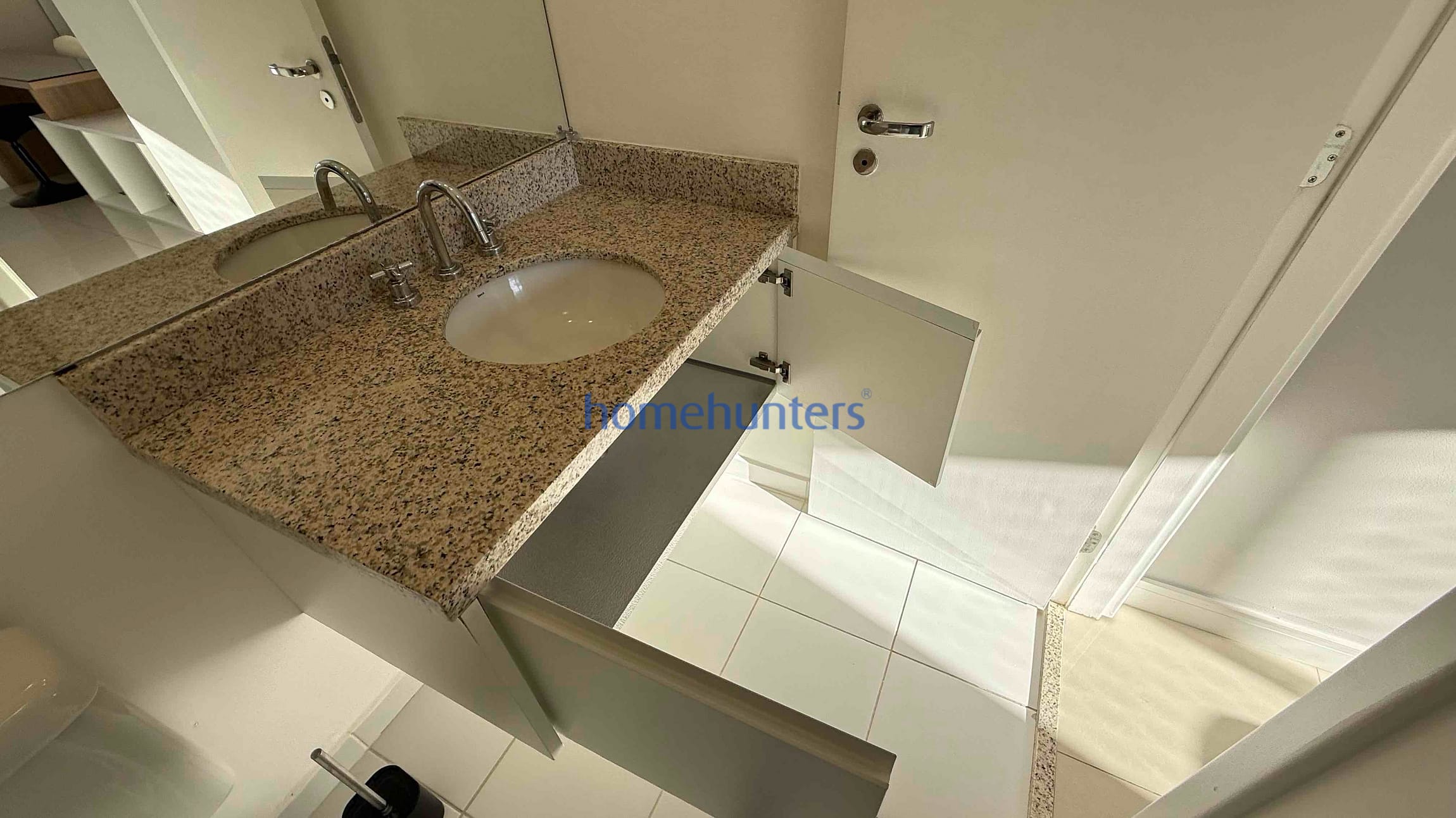 Apartamento para alugar com 1 quarto, 47m² - Foto 22