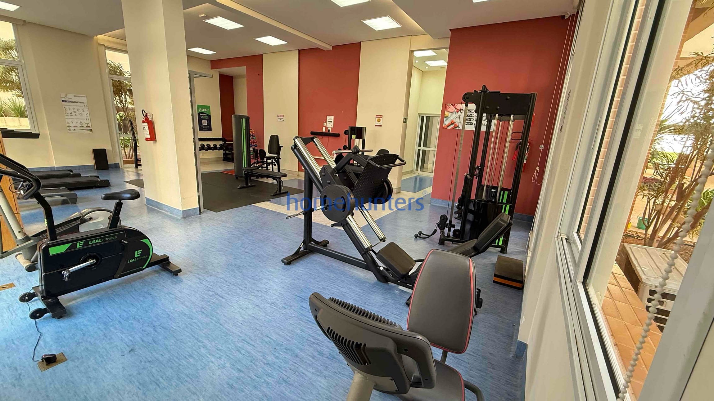 Apartamento para alugar com 1 quarto, 47m² - Foto 30