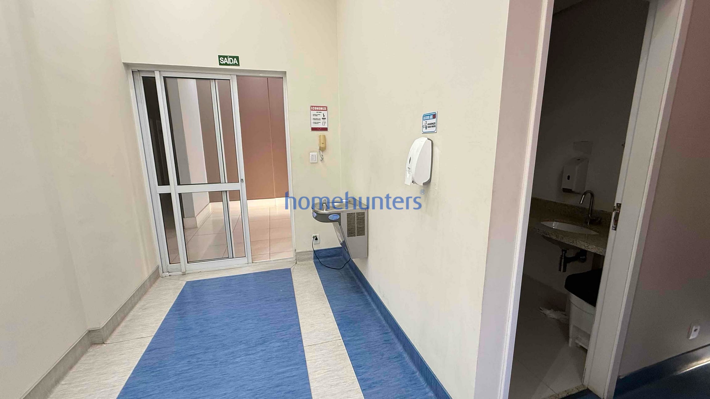 Apartamento para alugar com 1 quarto, 47m² - Foto 32