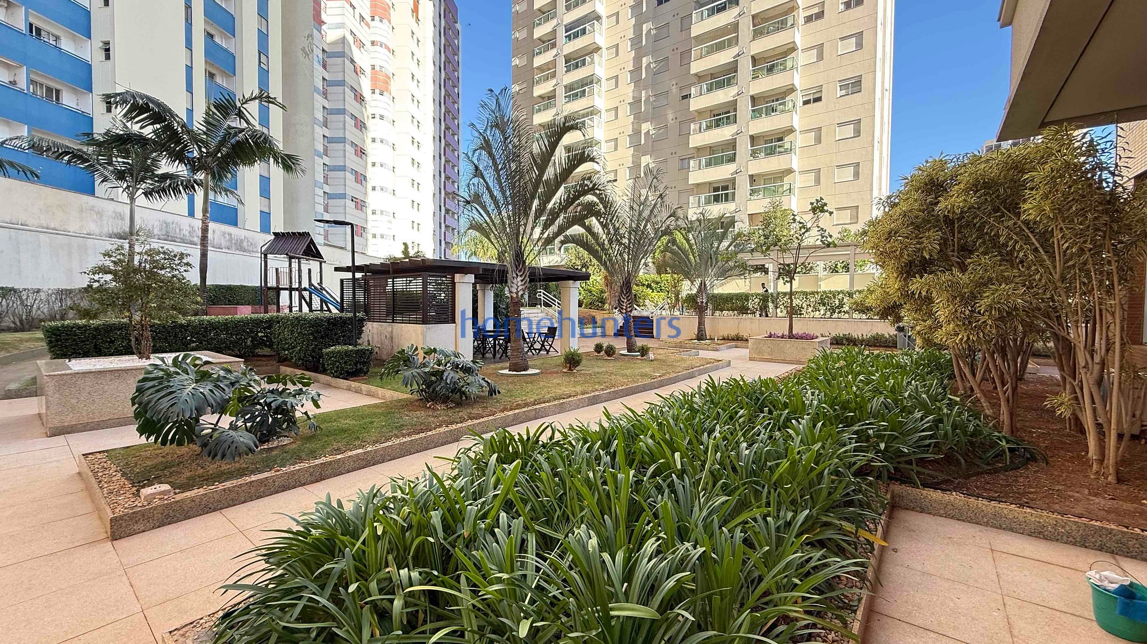 Apartamento para alugar com 1 quarto, 47m² - Foto 33