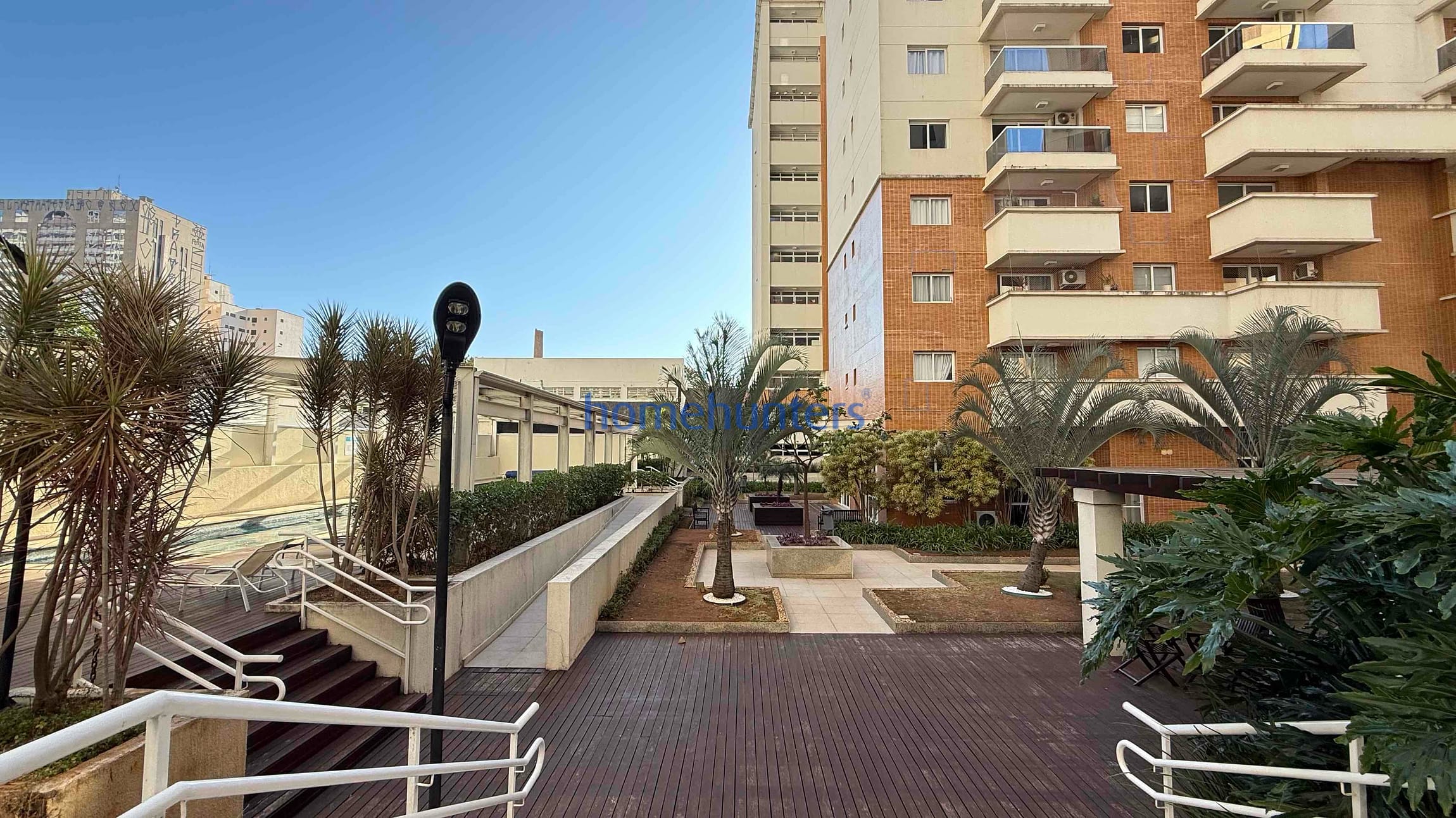 Apartamento para alugar com 1 quarto, 47m² - Foto 40