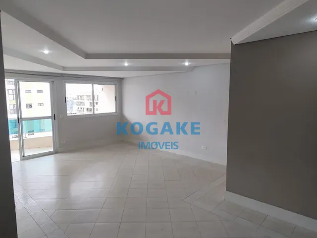 Apartamento 4 quartos e 1 banheiro, à venda, no bairro Jardim Aquarius em São José dos Campos