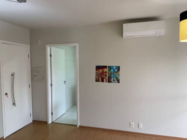 Apartamento 2 quartos e 2 banheiros, à venda ou para alugar, no bairro Indianópolis em São Paulo