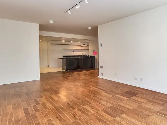 Apartamento 3 quartos e 3 banheiros, à venda, no bairro Itaim Bibi em São Paulo