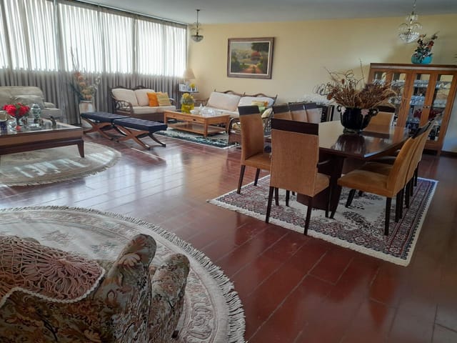 Apartamento com 250m² 4 quartos e 6 banheiros, à venda, no bairro Indianópolis em São Paulo