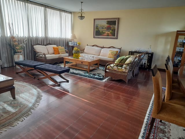 Apartamento com 250m² 4 quartos e 6 banheiros, à venda, no bairro Indianópolis em São Paulo