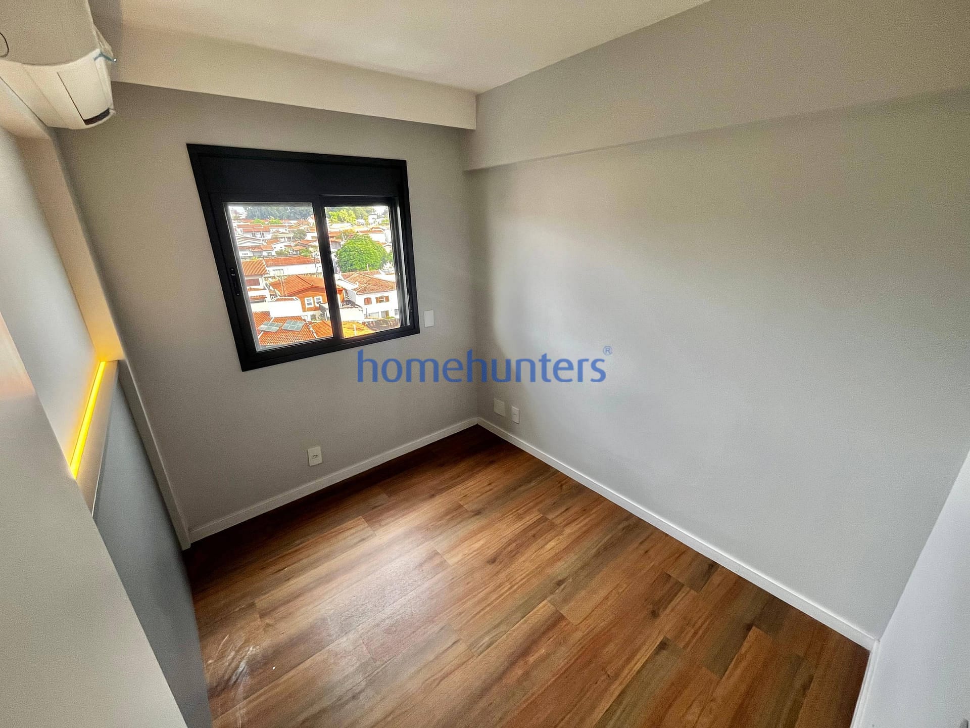 Apartamento à venda e aluguel com 2 quartos, 58m² - Foto 11