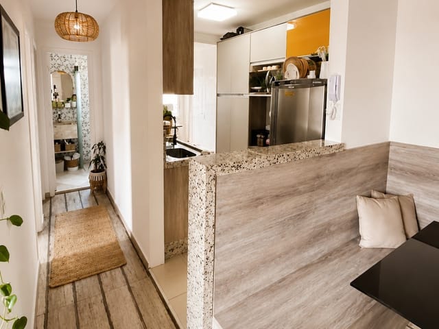Apartamento 2 quartos e 1 banheiro, à venda ou para alugar, no bairro Vila da Oportunidade em Carapicuíba