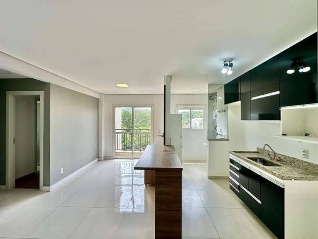 Apartamento com 55m² 2 quartos e 2 banheiros, à venda ou para alugar, no bairro Granja Viana em Cotia