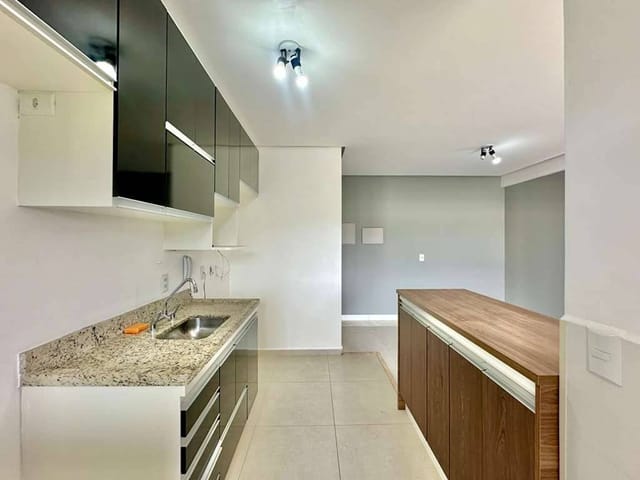 Apartamento com 55m² 2 quartos e 2 banheiros, à venda ou para alugar, no bairro Granja Viana em Cotia