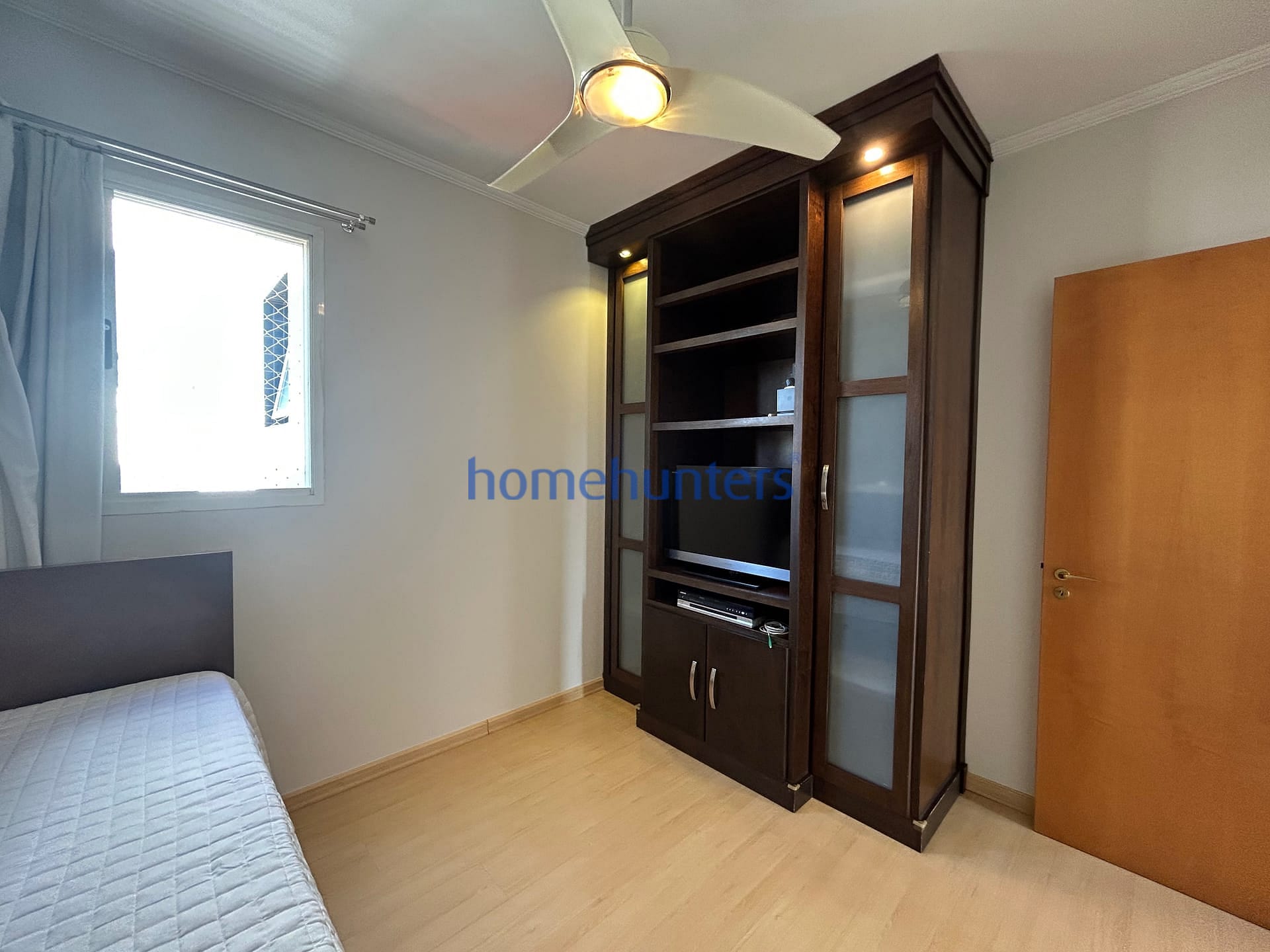 Apartamento para alugar com 3 quartos, 96m² - Foto 32