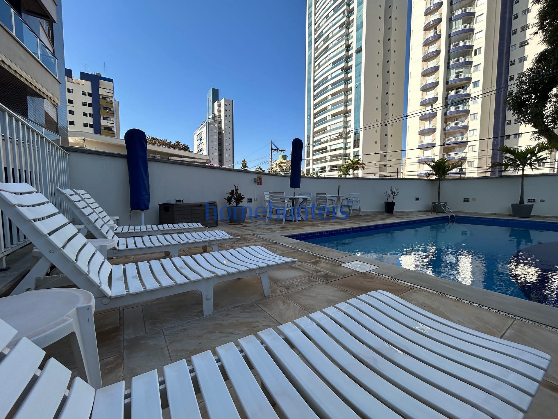 Apartamento para alugar com 3 quartos, 96m² - Foto 34