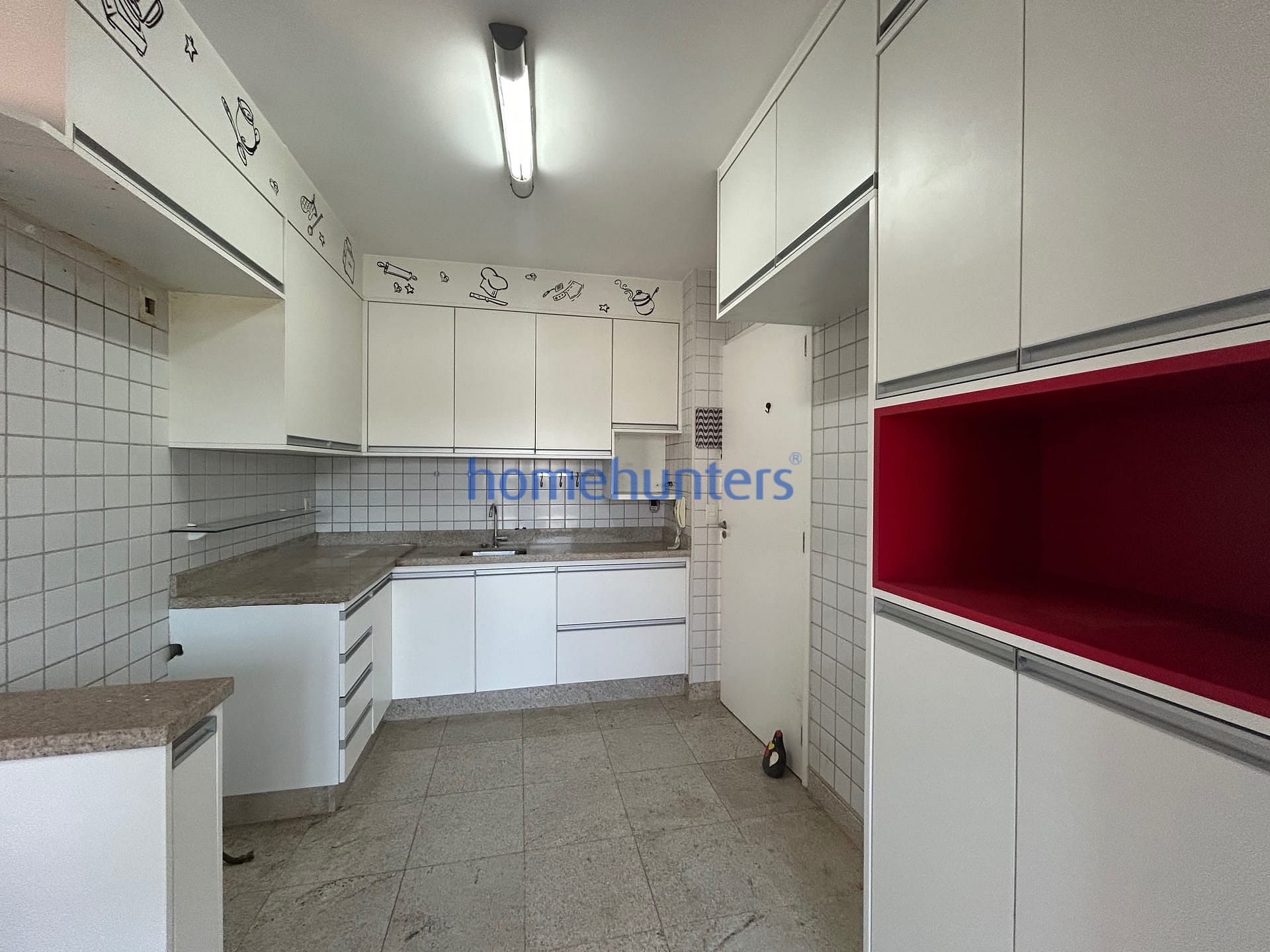 Apartamento à venda com 3 quartos, 108m² - Foto 11