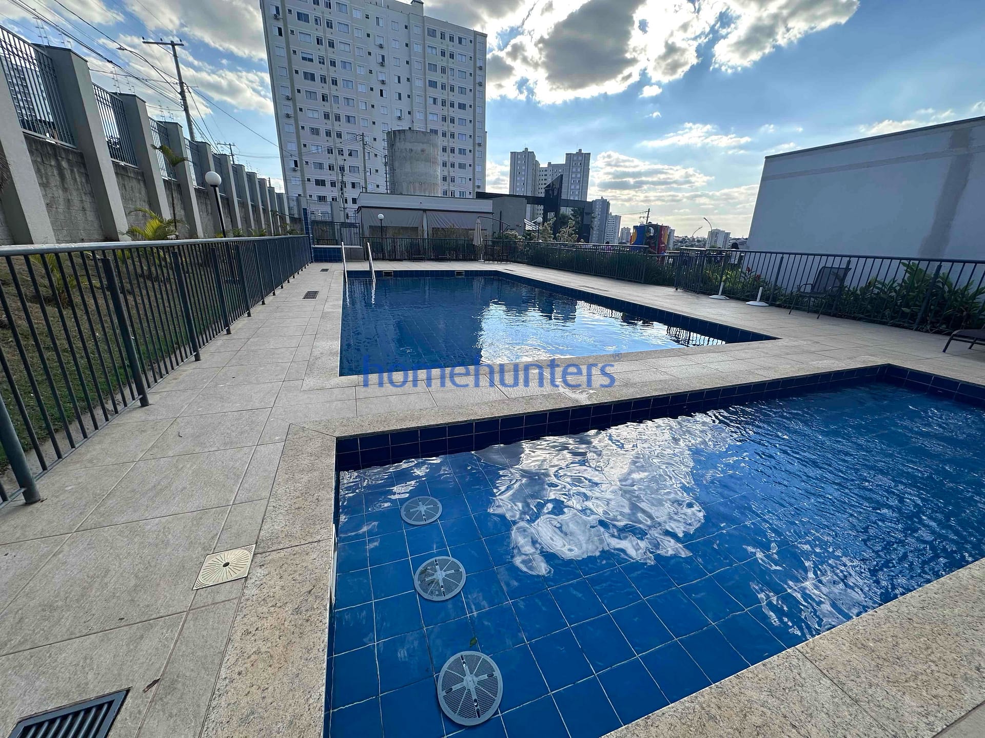 Apartamento à venda com 2 quartos, 43m² - Foto 18
