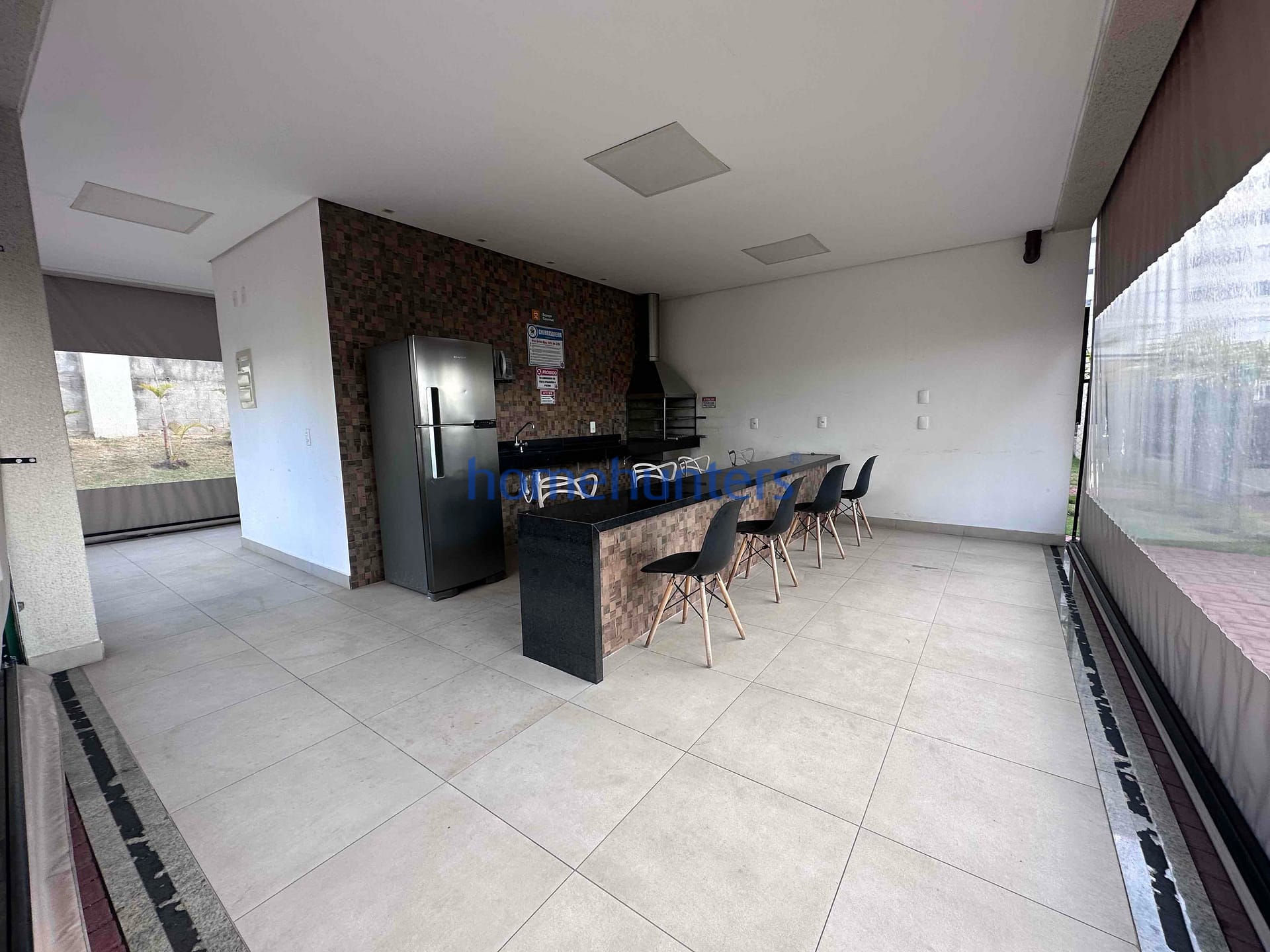 Apartamento à venda com 2 quartos, 43m² - Foto 19