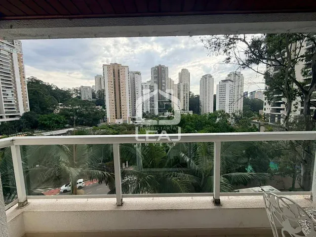 Apartamento 3 quartos e 3 banheiros, à venda, no bairro Vila Andrade em São Paulo