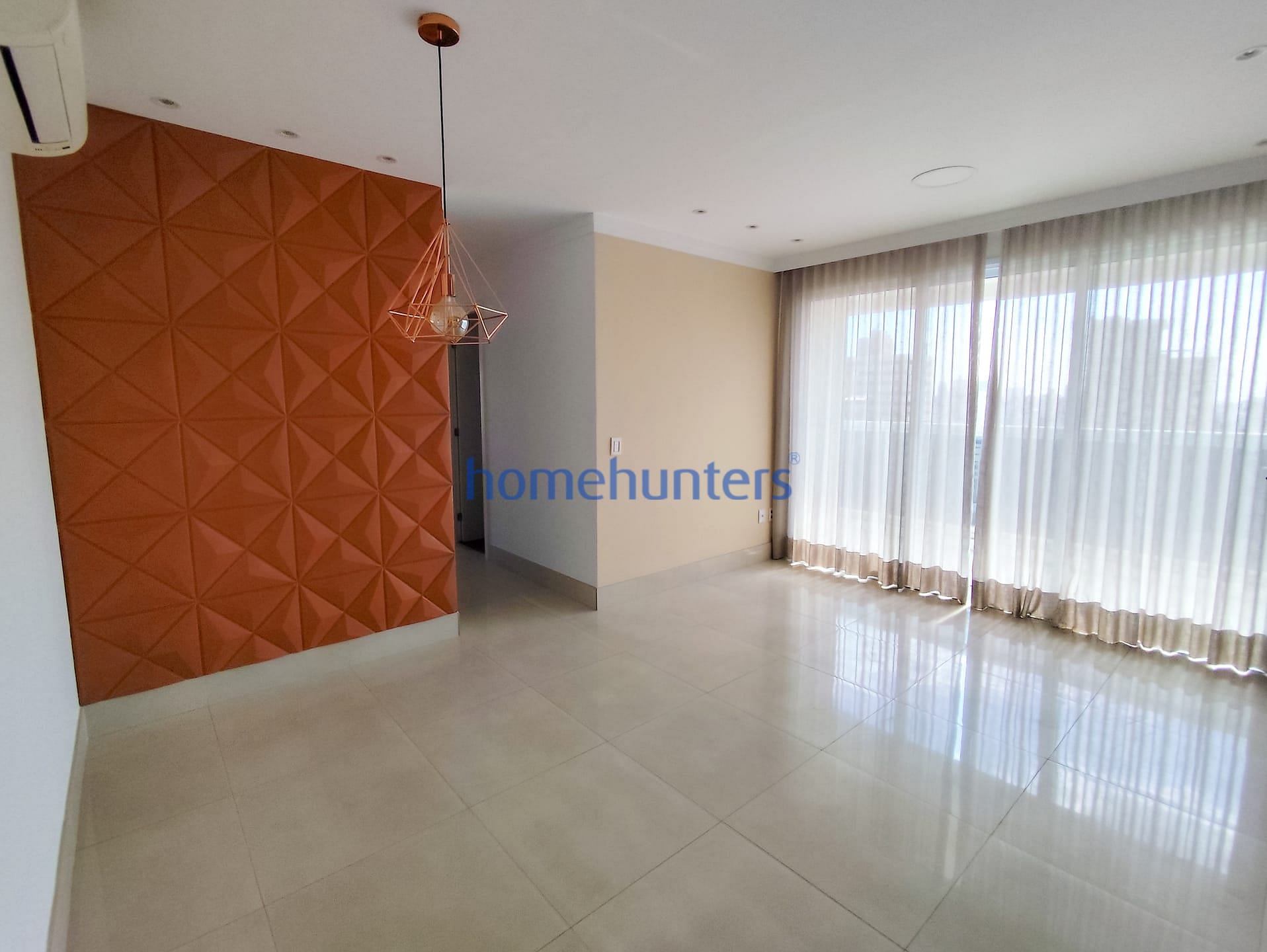 Apartamento à venda e aluguel com 3 quartos, 77m² - Foto 2