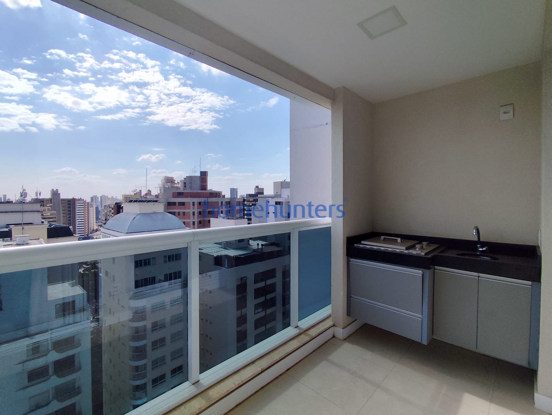 Apartamento à venda e aluguel com 3 quartos, 77m² - Foto 3