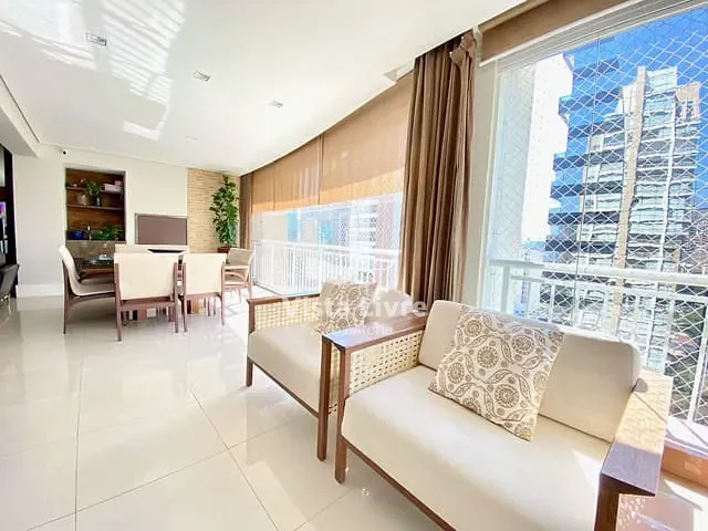 Apartamento com 185m² 3 quartos e 3 banheiros, à venda, no bairro Itaim Bibi em São Paulo