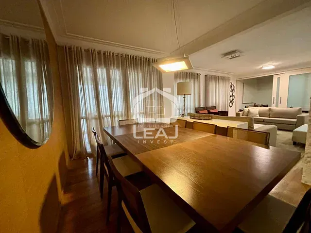 Apartamento 3 quartos e 5 banheiros, à venda ou para alugar, no bairro Vila Andrade em São Paulo