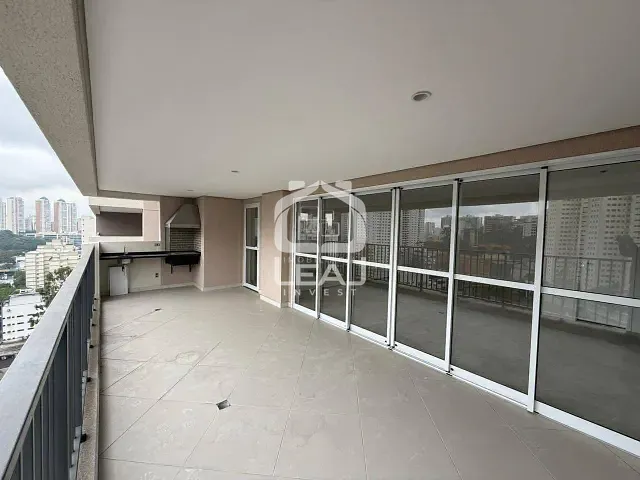 Apartamento 3 quartos e 4 banheiros, à venda, no bairro Vila Andrade em São Paulo