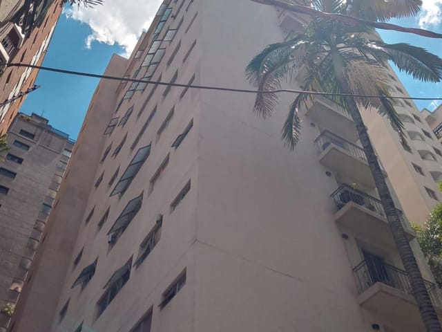 Apartamento com 132m² 3 quartos e 3 banheiros, à venda, no bairro Aclimação em São Paulo