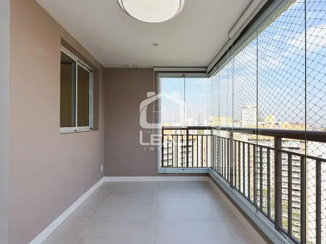 Apartamento 3 quartos e 2 banheiros, para alugar, no bairro Vila Andrade em São Paulo