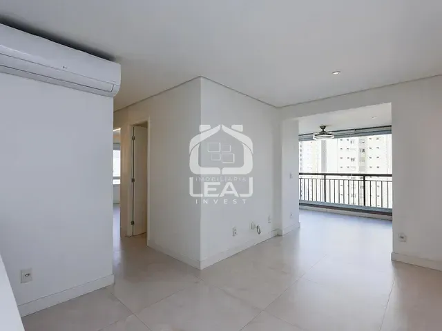 Apartamento 3 quartos e 2 banheiros, para alugar, no bairro Vila Andrade em São Paulo