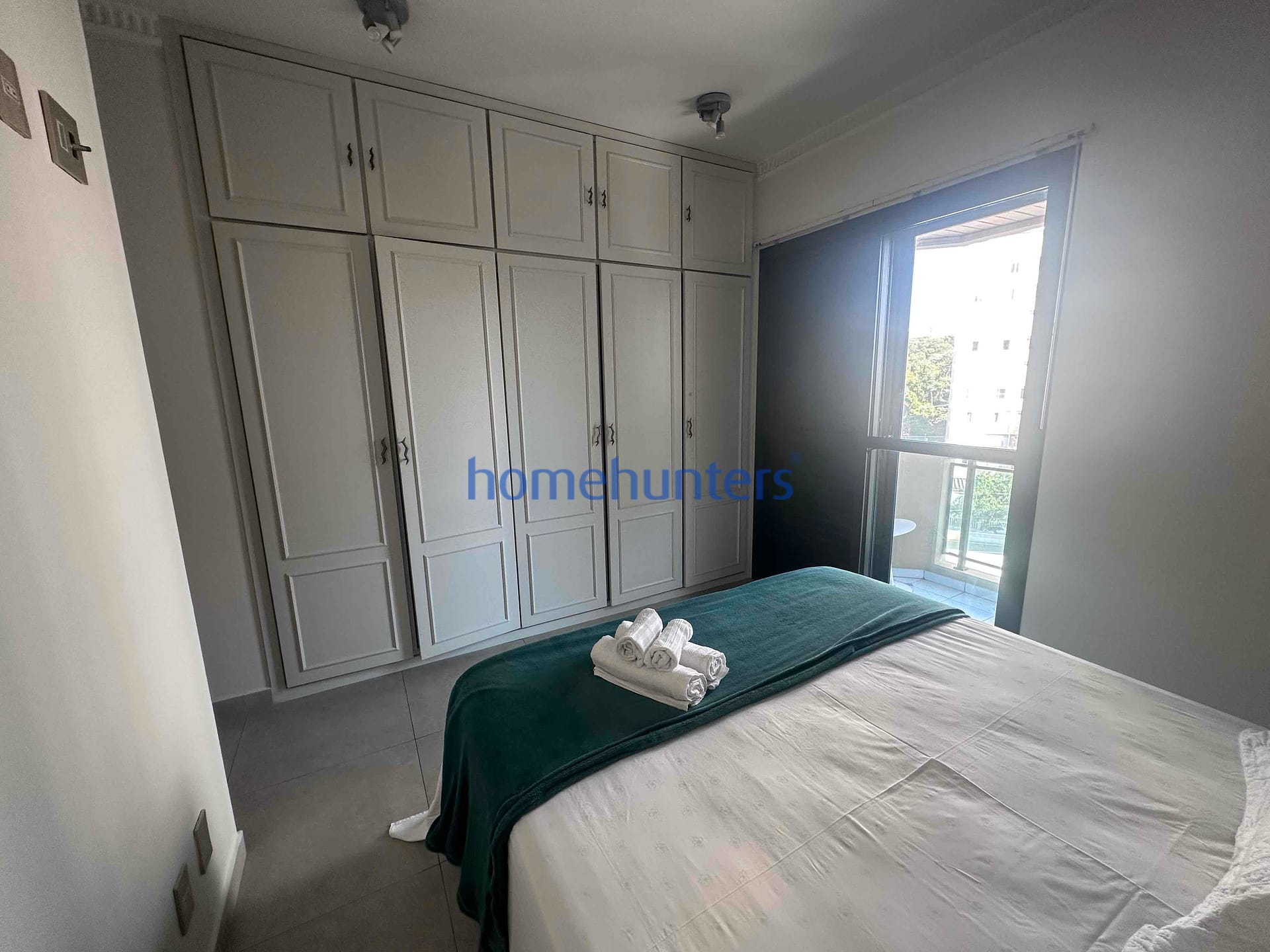 Apartamento para alugar com 1 quarto, 70m² - Foto 15
