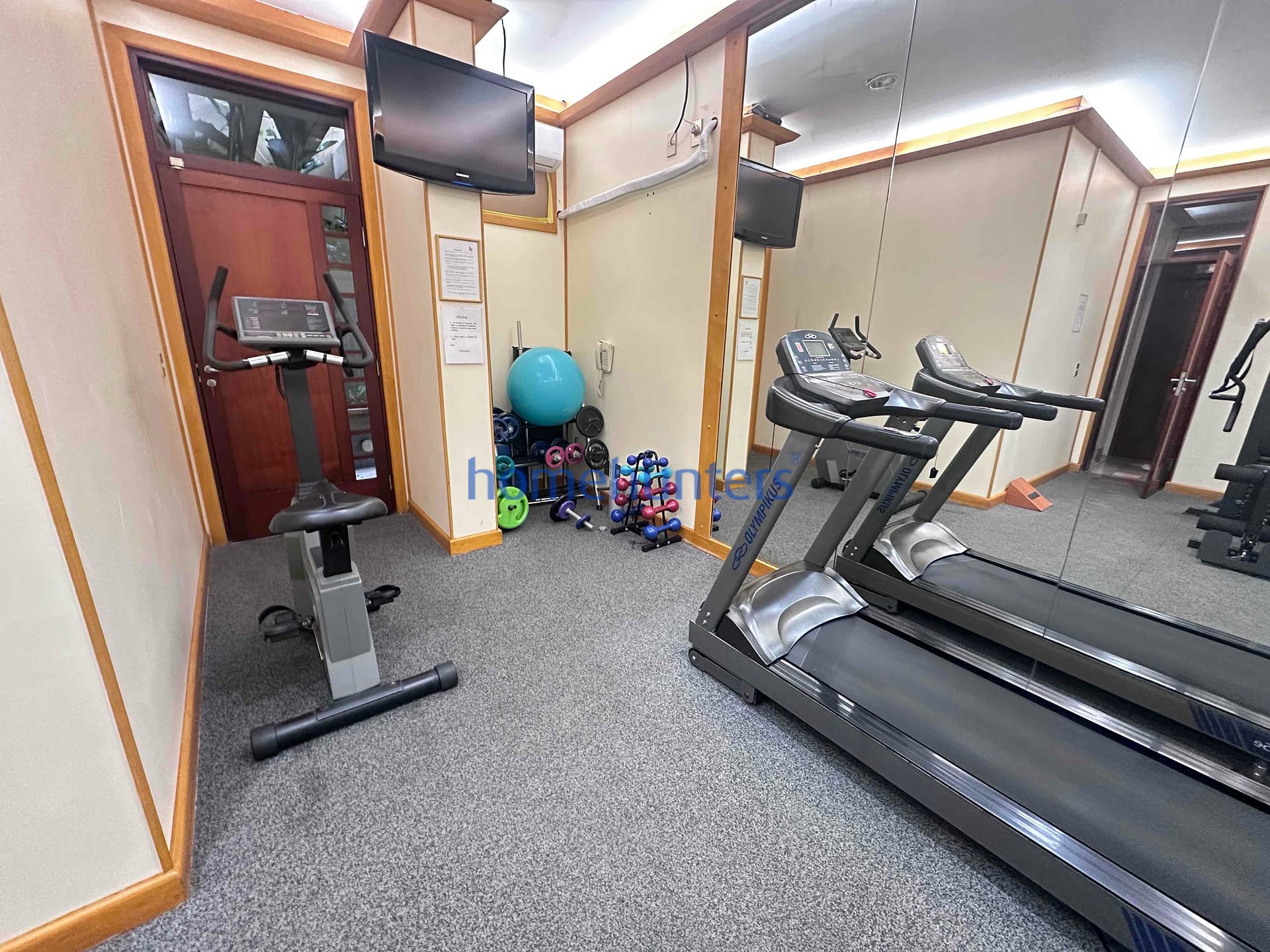 Apartamento para alugar com 1 quarto, 70m² - Foto 23