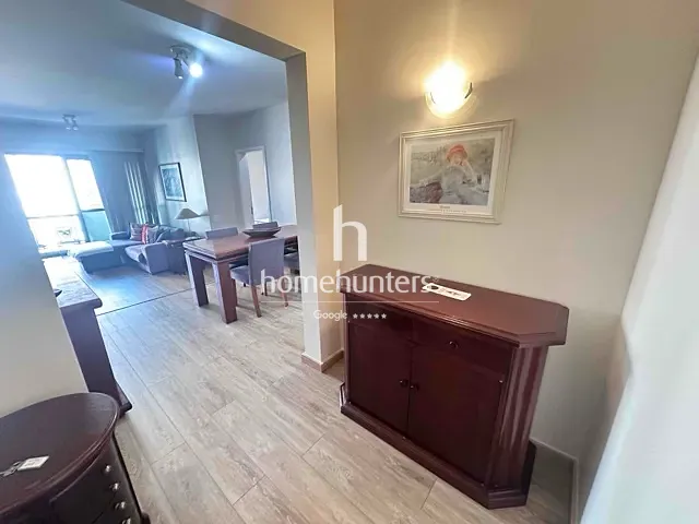 Apartamento 1 quarto e 2 banheiros, para alugar, no bairro Cambuí em Campinas