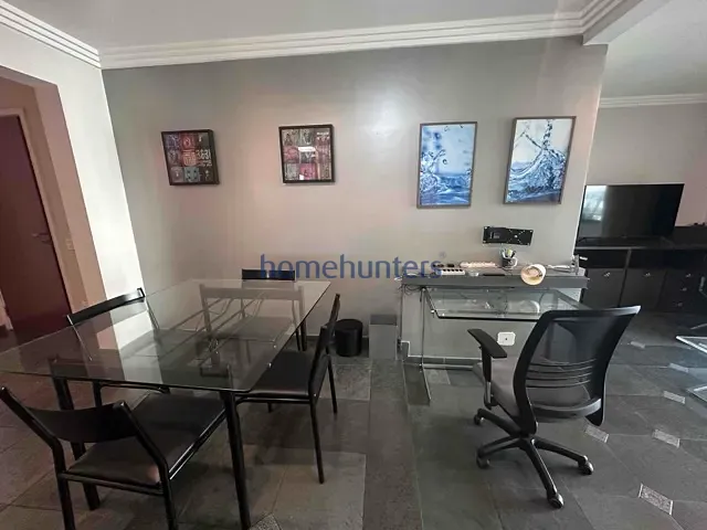 Apartamento 1 quarto e 2 banheiros, à venda ou para alugar, no bairro Cambuí em Campinas