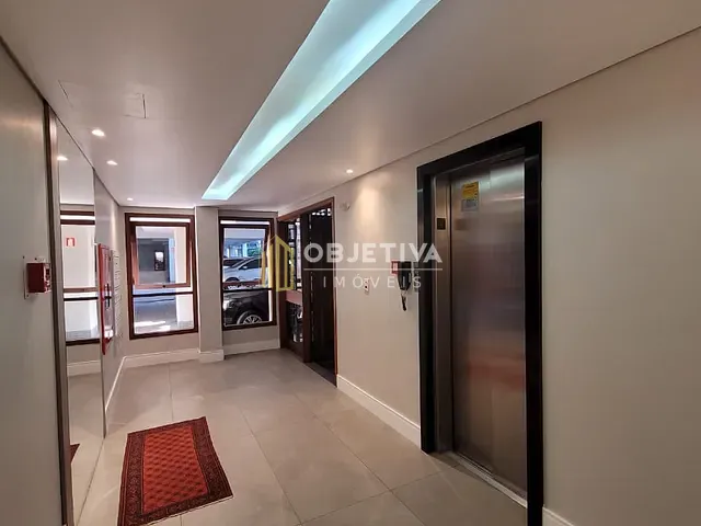 Apartamento com 78m² 2 quartos e 1 banheiro, à venda, no bairro Floresta em Porto Alegre